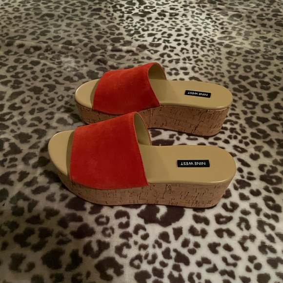 Nine West red slides excellent condition - Picture 3 of 7